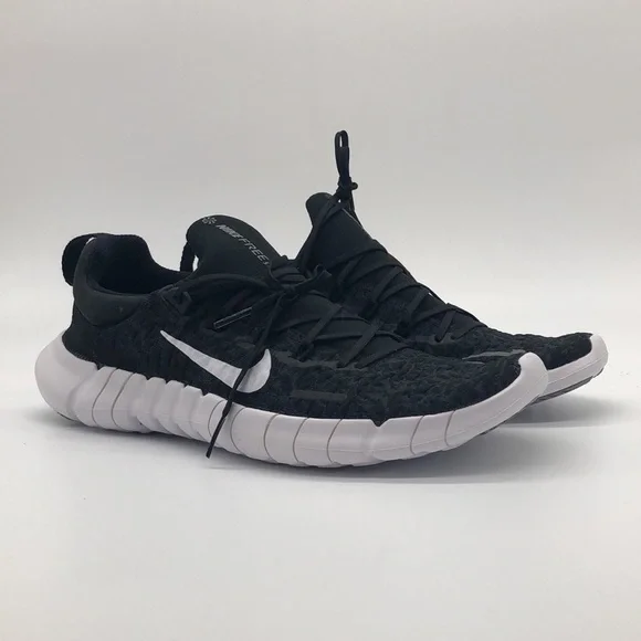 Mens Nike Free Run 5.0 '21 CZ1884-001 Black White Dark Smoke Grey - Picture 2 of 4
